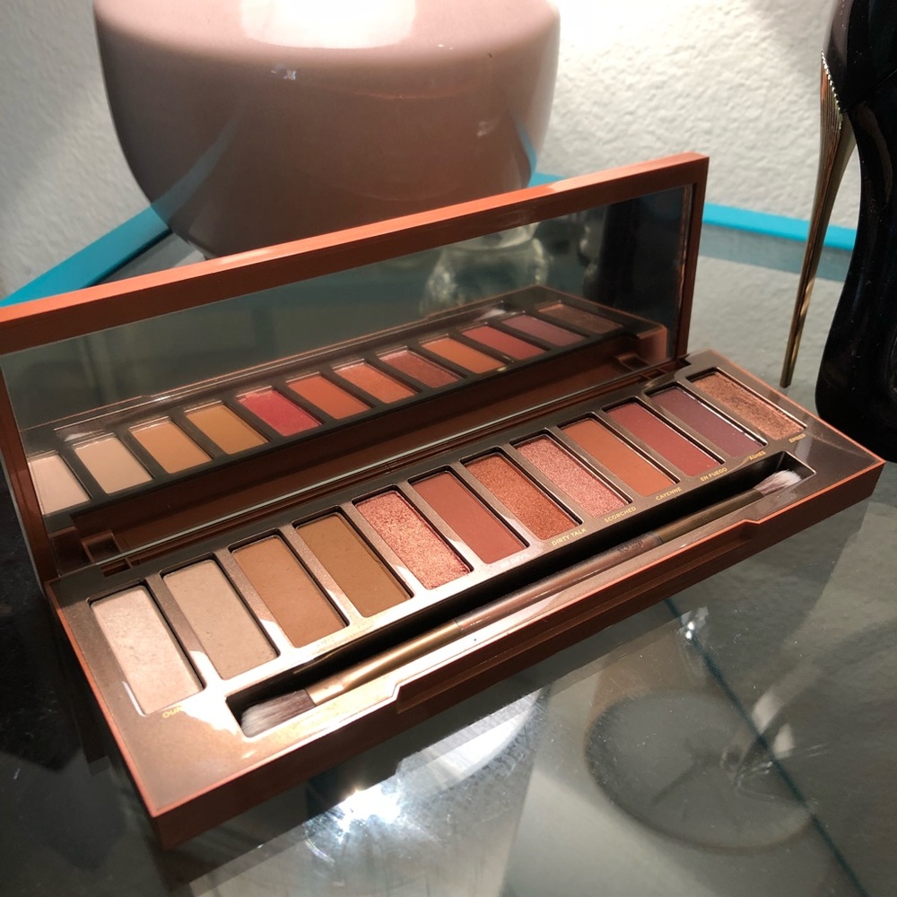 Urban Decay Naked Heat Palette